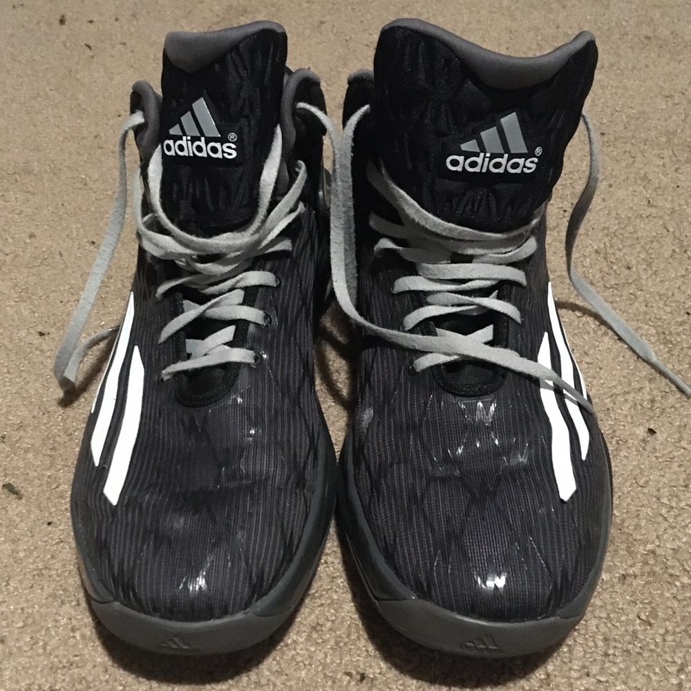 Adidas Cazylight Boost Basketball Shoes 11.5
